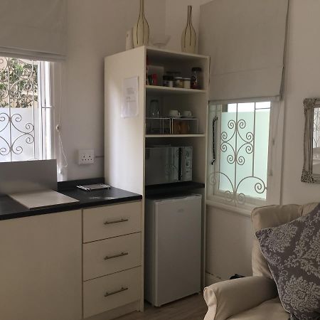 The Good Life Apartment เดอร์บัน ภายนอก รูปภาพ